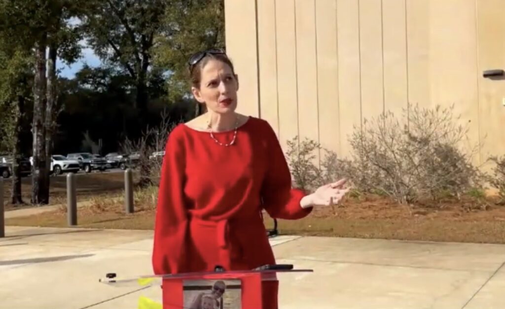 Rep Gov Candidate Rachel Rodriguez speaks to supporters in Milton Florida.